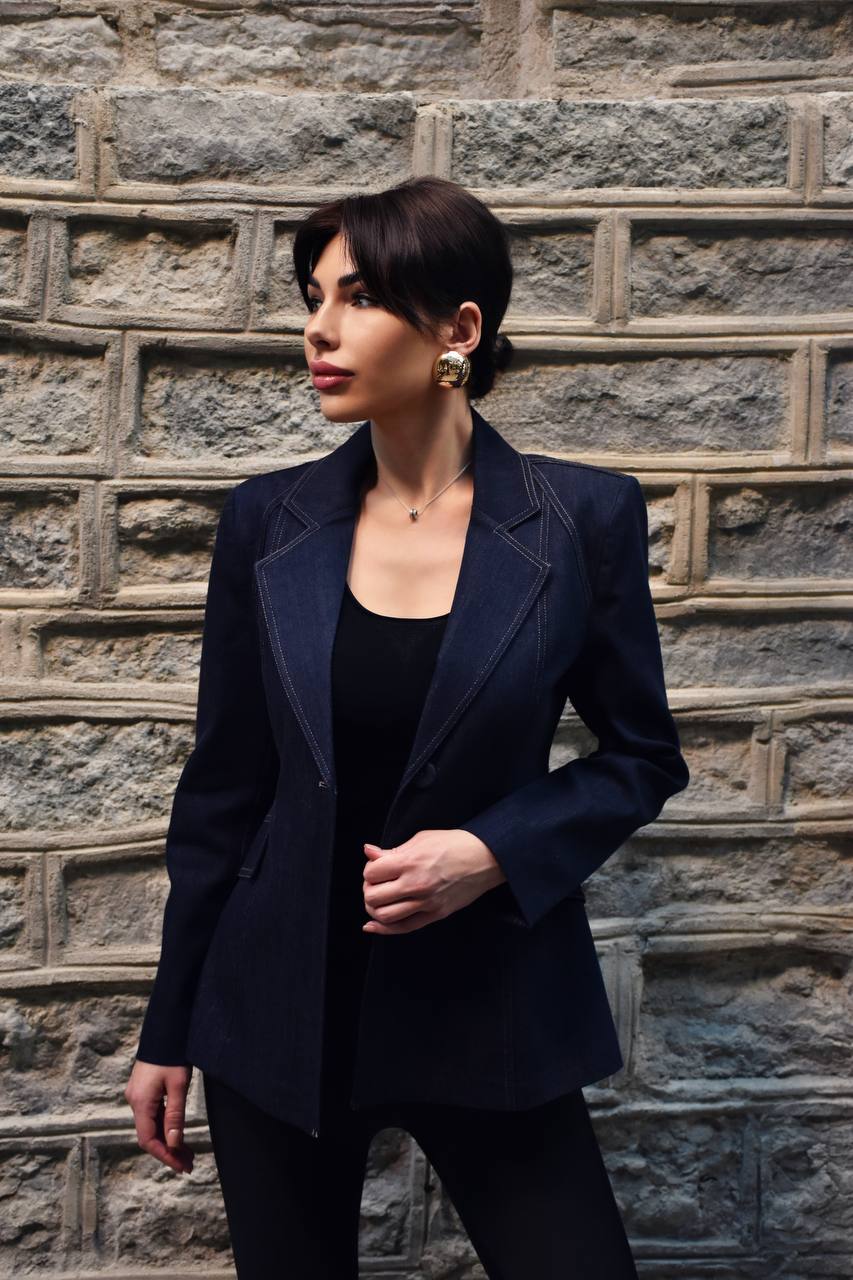 VOGE Tailored Denim Blazer