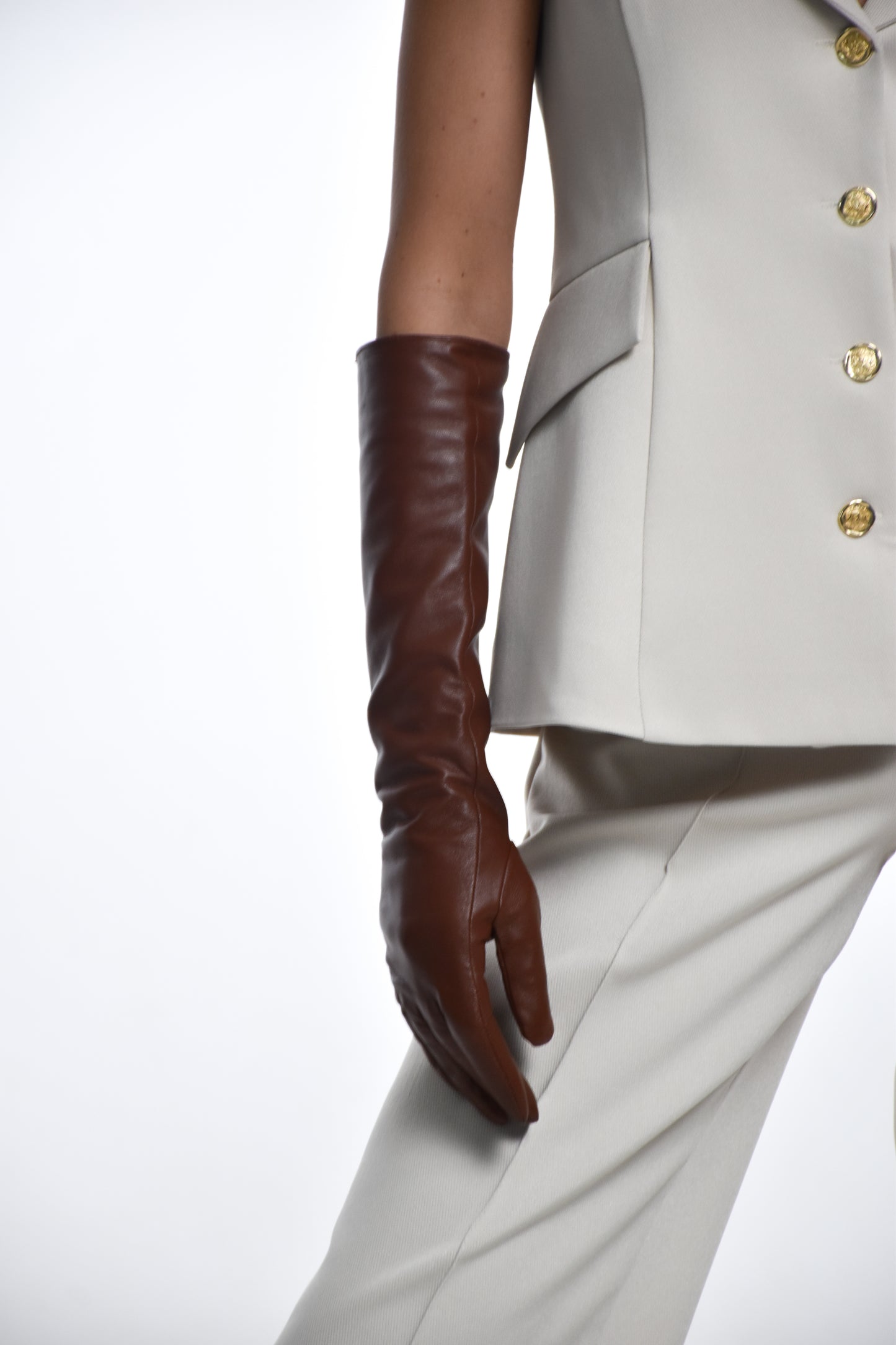 Klassikaline Kuldsete Nööpidega Vest - VOGE