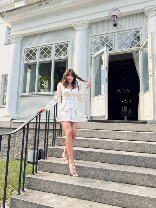 VOGE Floral Elegance Robe Dress with Belt and Peplum