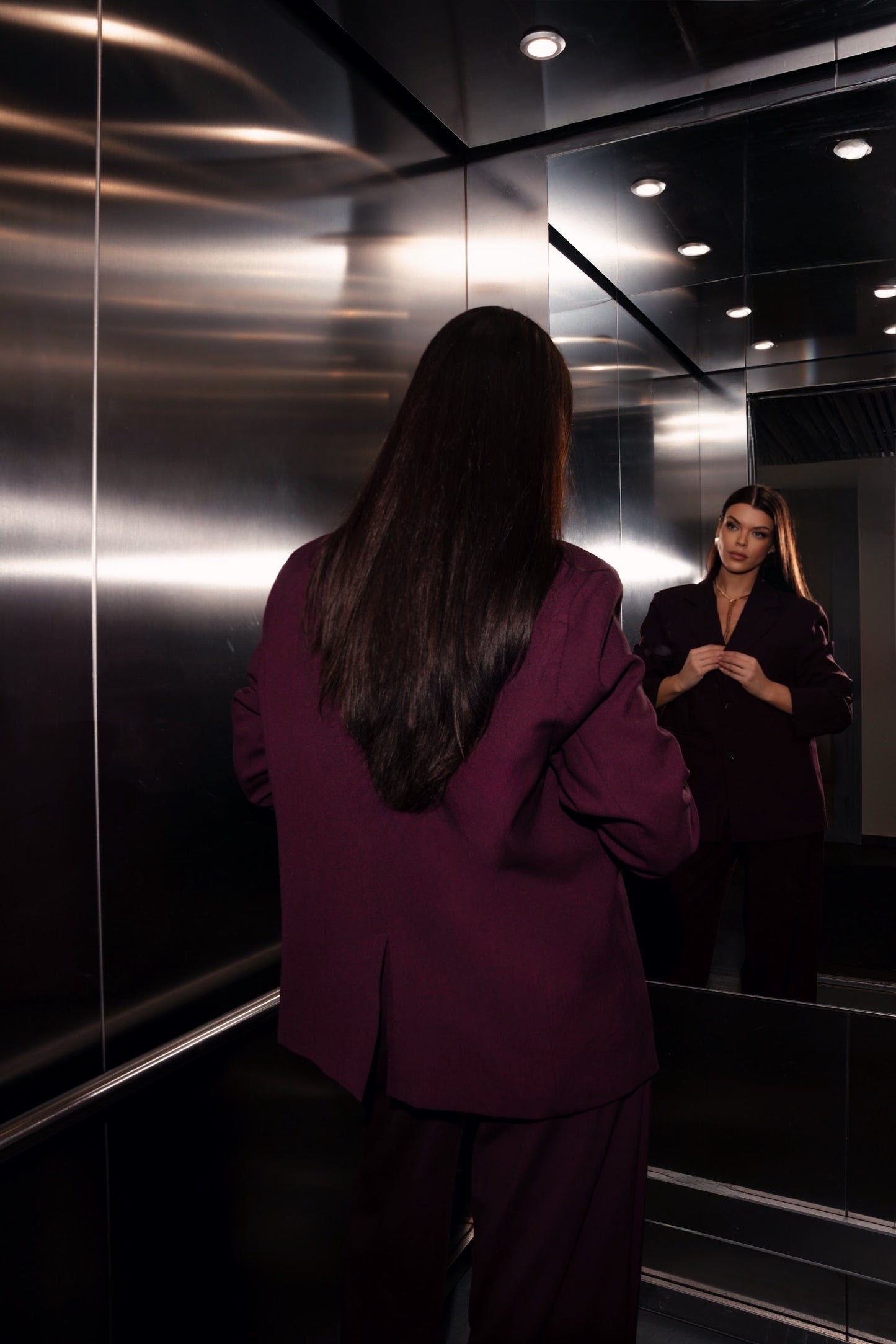 VOGE Plum Suit
